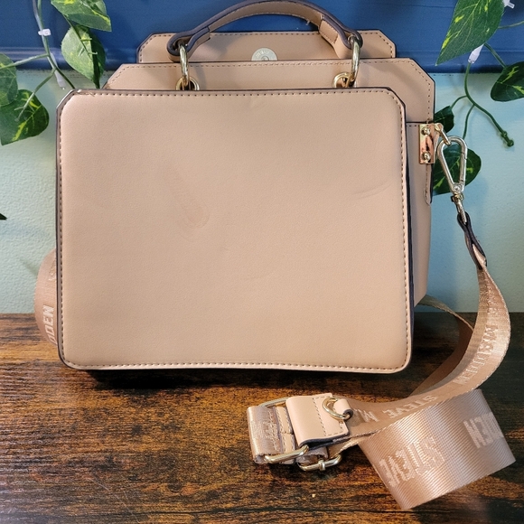 Steve Madden Beige Crossbody Messenger Bag Preowned - Picture 3 of 11